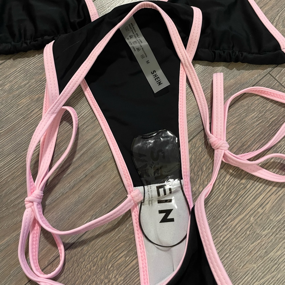 bikini set - Picture 4 of 4